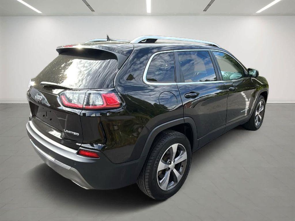 used 2019 Jeep Cherokee car, priced at $16,977