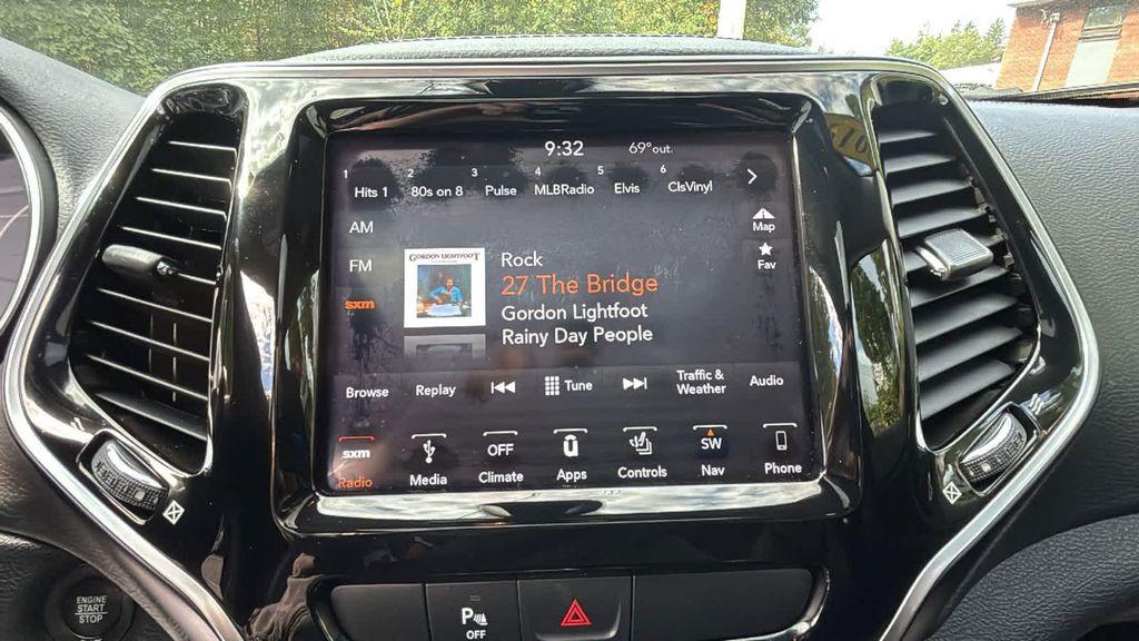 used 2019 Jeep Cherokee car, priced at $16,977