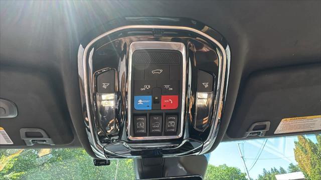 used 2022 Jeep Grand Cherokee car, priced at $46,991