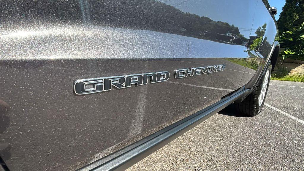 used 2019 Jeep Grand Cherokee car, priced at $20,989