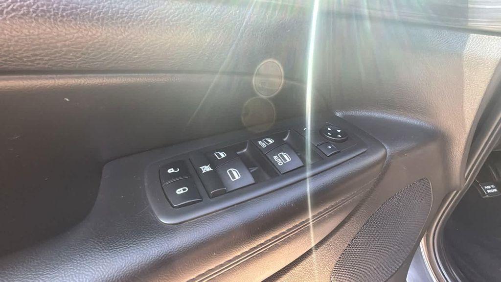 used 2019 Jeep Grand Cherokee car, priced at $20,989