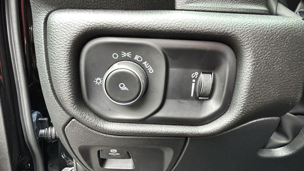 new 2025 Ram 1500 car, priced at $49,122