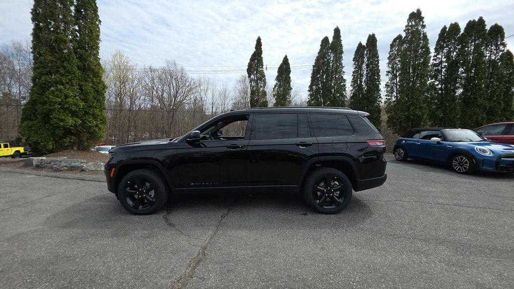 new 2025 Jeep Grand Cherokee L car, priced at $48,648