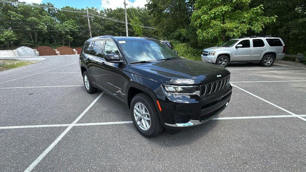 new 2025 Jeep Grand Cherokee L car, priced at $42,674