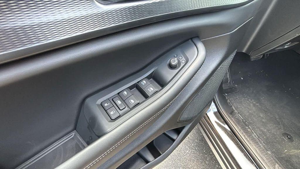 new 2025 Jeep Grand Cherokee L car, priced at $42,674