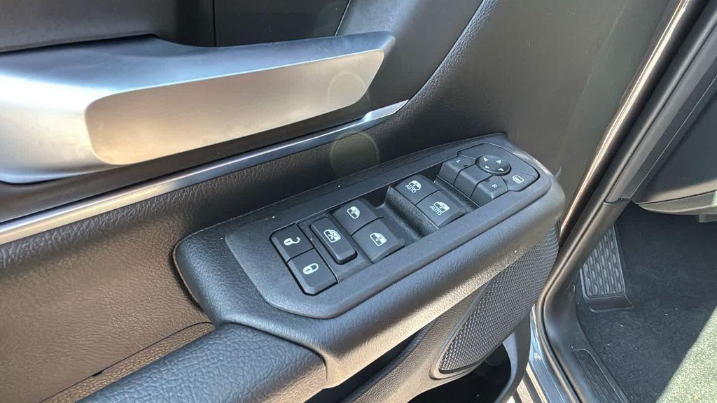 new 2025 Ram 1500 car, priced at $55,894