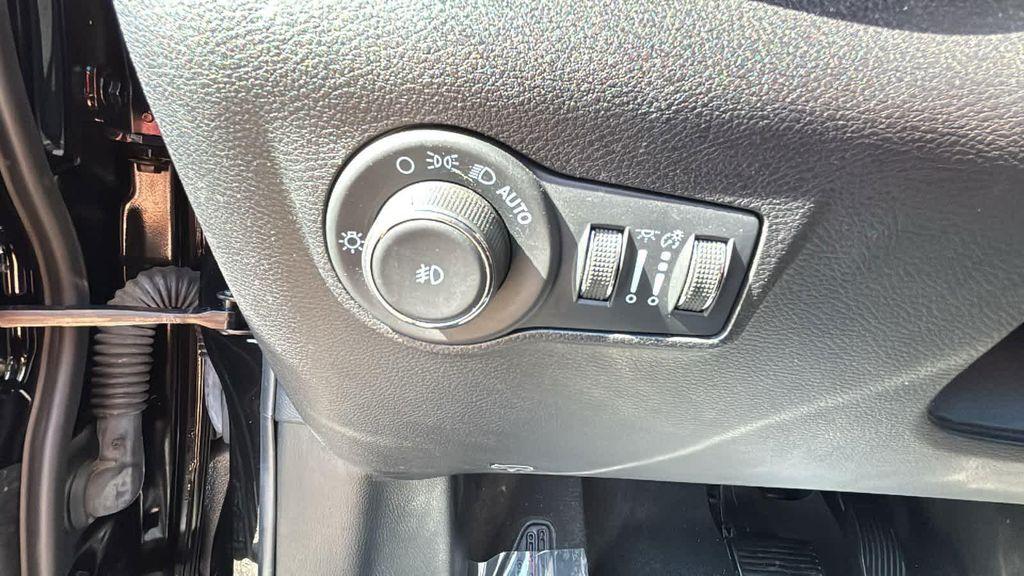 used 2022 Jeep Compass car, priced at $25,777