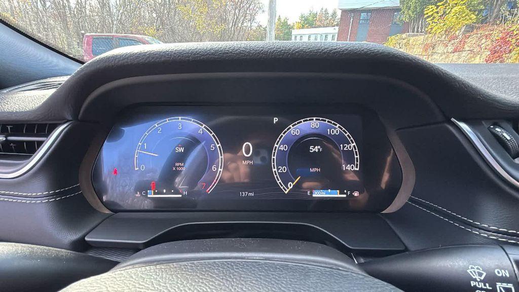 new 2025 Jeep Grand Cherokee car, priced at $40,447