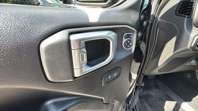used 2022 Jeep Wrangler Unlimited car, priced at $33,977
