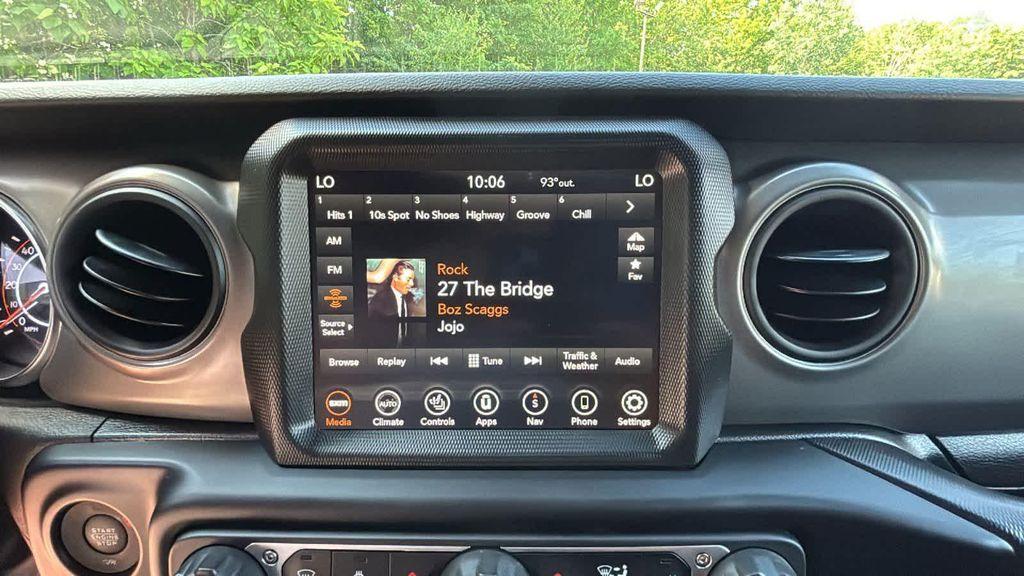 used 2022 Jeep Wrangler Unlimited car, priced at $33,727