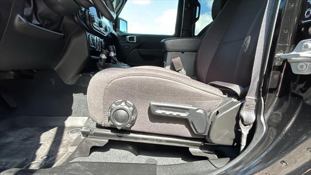 used 2022 Jeep Wrangler Unlimited car, priced at $33,977