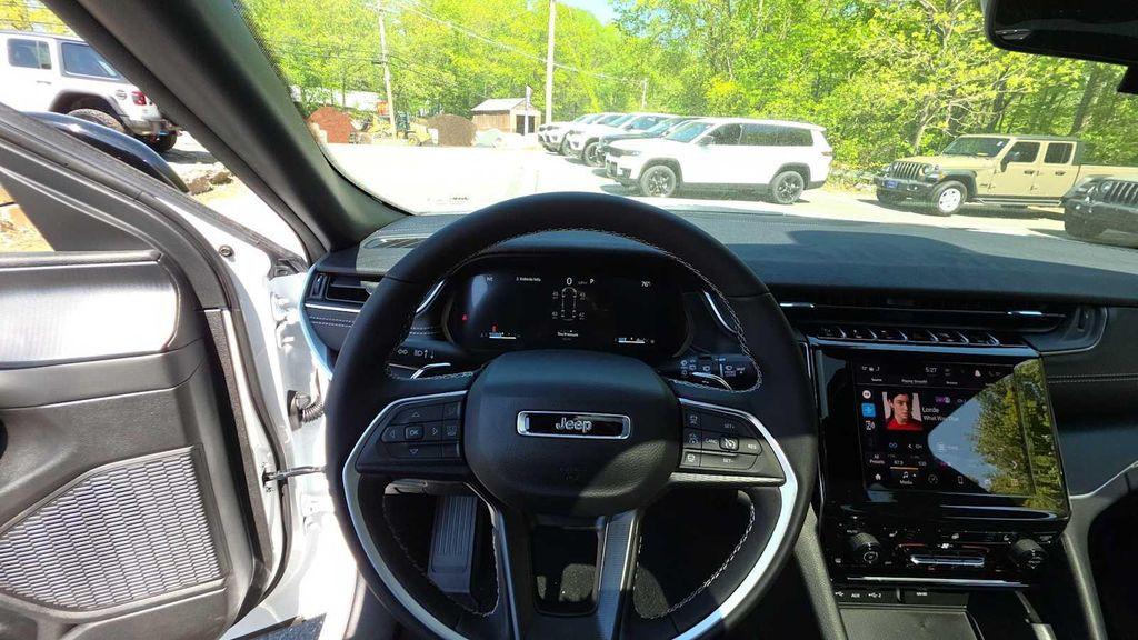 new 2025 Jeep Grand Cherokee L car, priced at $49,780
