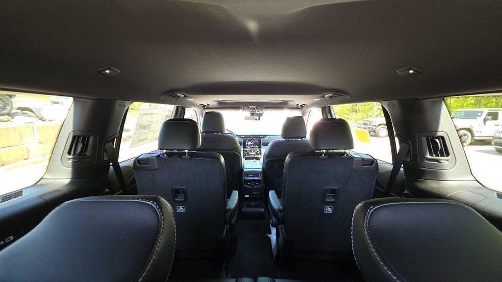 new 2025 Jeep Grand Cherokee L car, priced at $49,780