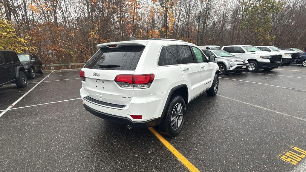 used 2022 Jeep Grand Cherokee car, priced at $29,977