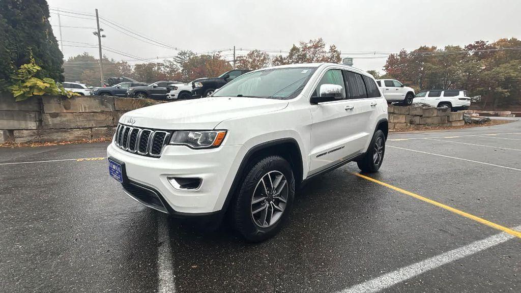 used 2022 Jeep Grand Cherokee car, priced at $29,977