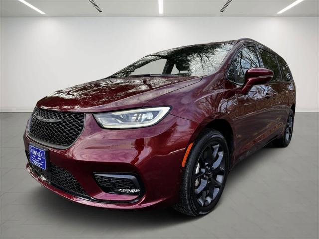 used 2021 Chrysler Pacifica car, priced at $39,695