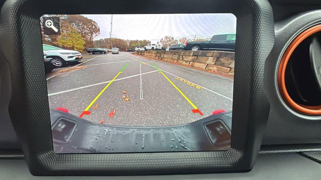 used 2022 Jeep Gladiator car, priced at $40,977