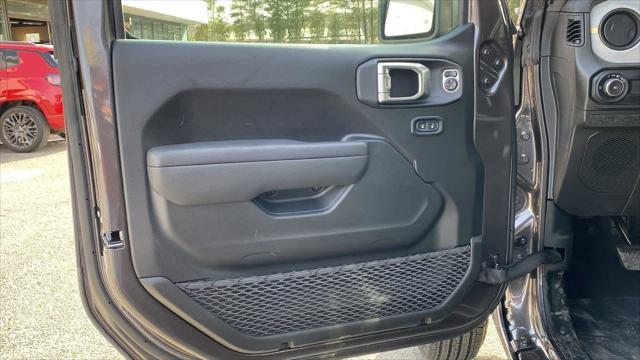 new 2025 Jeep Wrangler car, priced at $41,798