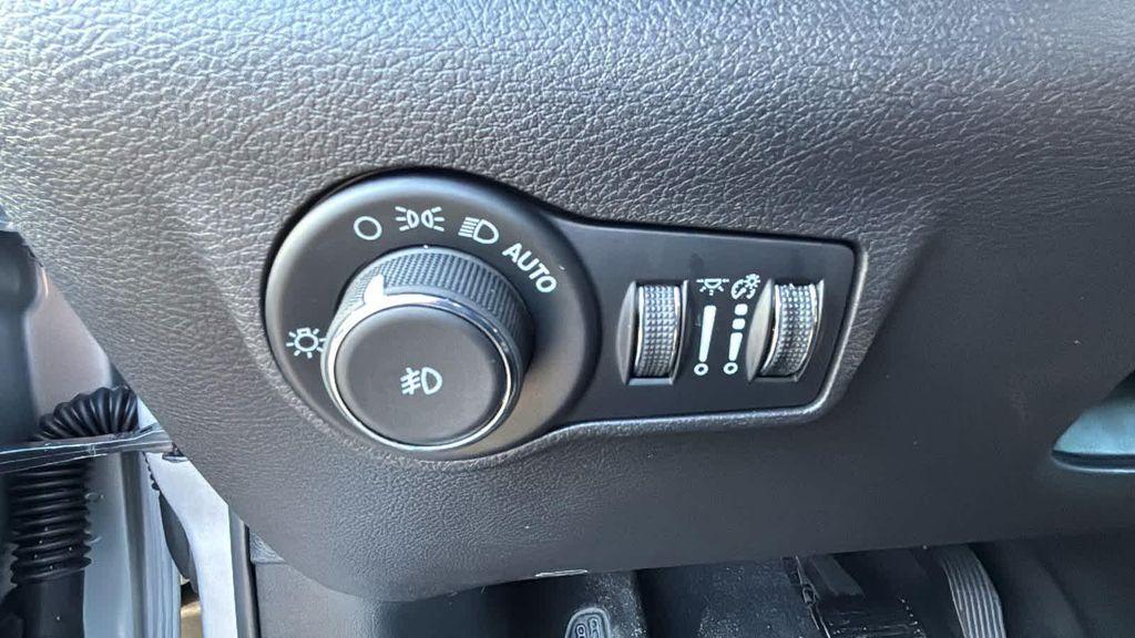 new 2026 Jeep Compass car, priced at $38,369