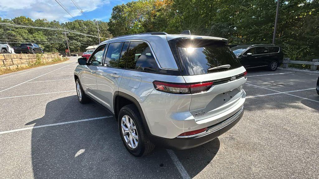 used 2022 Jeep Grand Cherokee car, priced at $33,250
