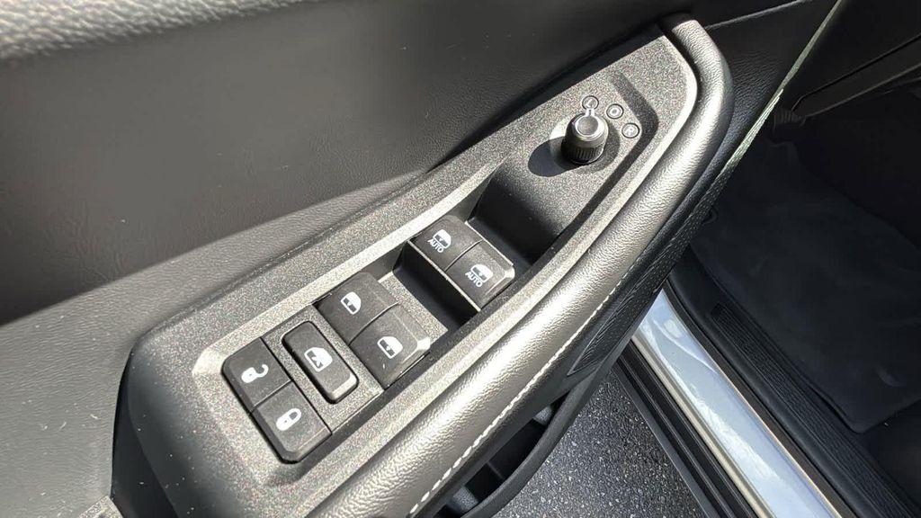 used 2022 Jeep Grand Cherokee car, priced at $33,250