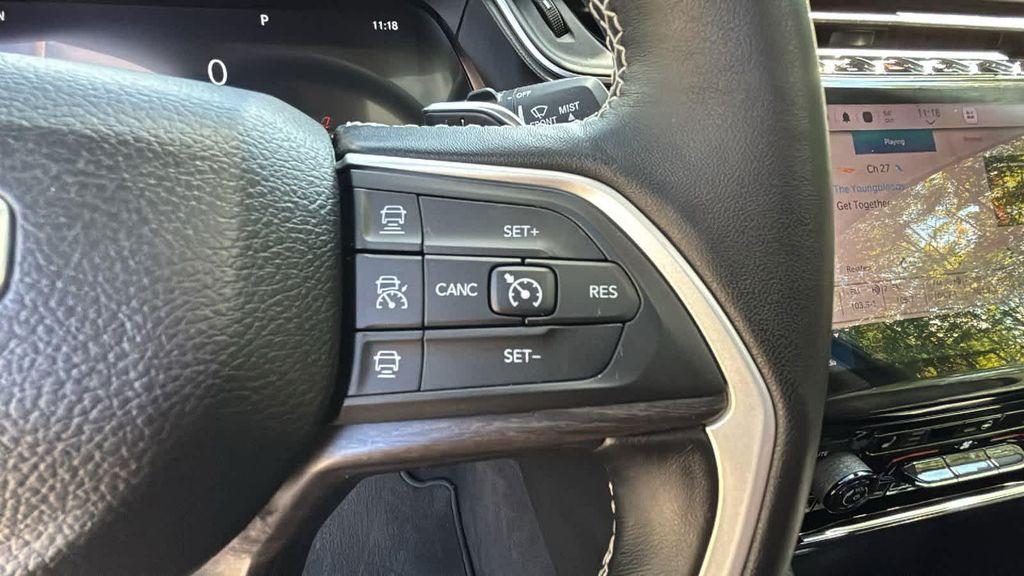 used 2022 Jeep Grand Cherokee car, priced at $33,250