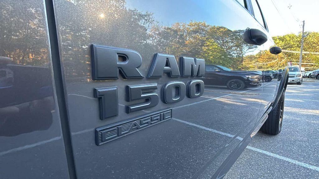used 2021 Ram 1500 Classic car, priced at $25,977