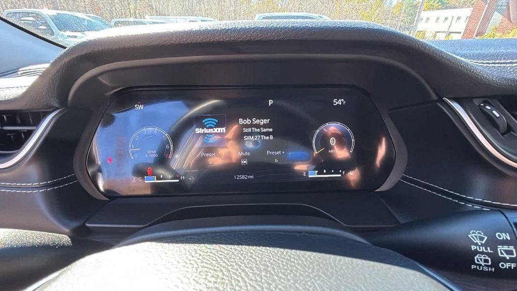 used 2022 Jeep Grand Cherokee L car, priced at $34,977