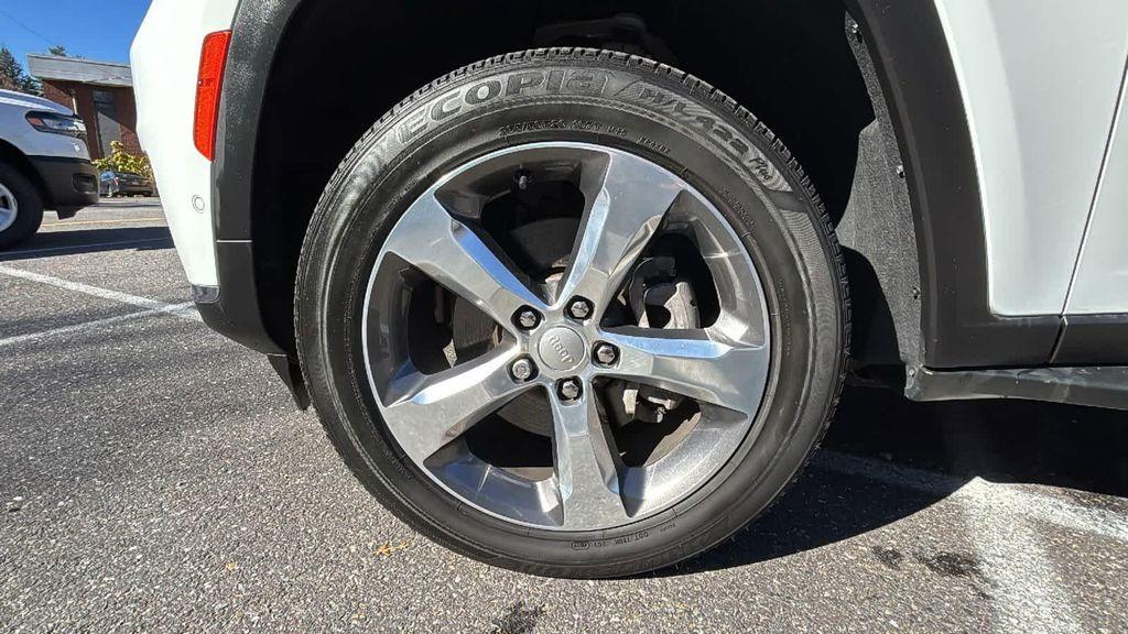 used 2022 Jeep Grand Cherokee L car, priced at $34,977