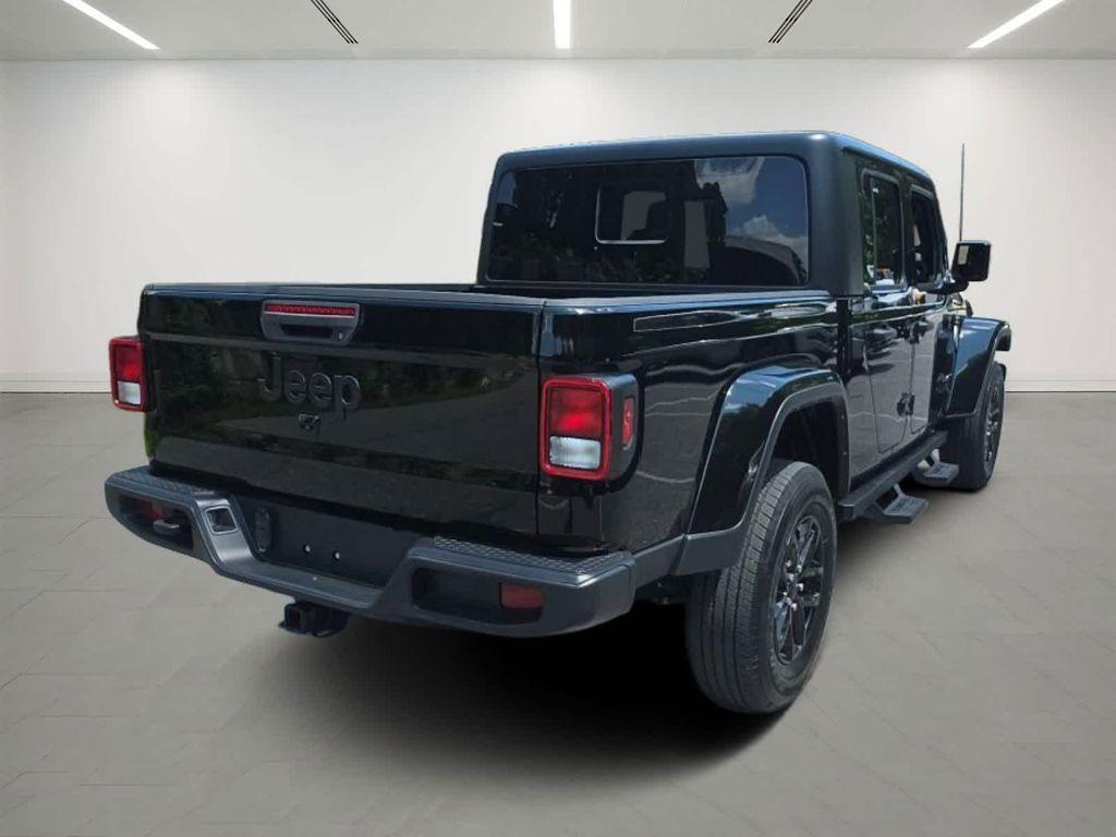 used 2022 Jeep Gladiator car, priced at $34,784