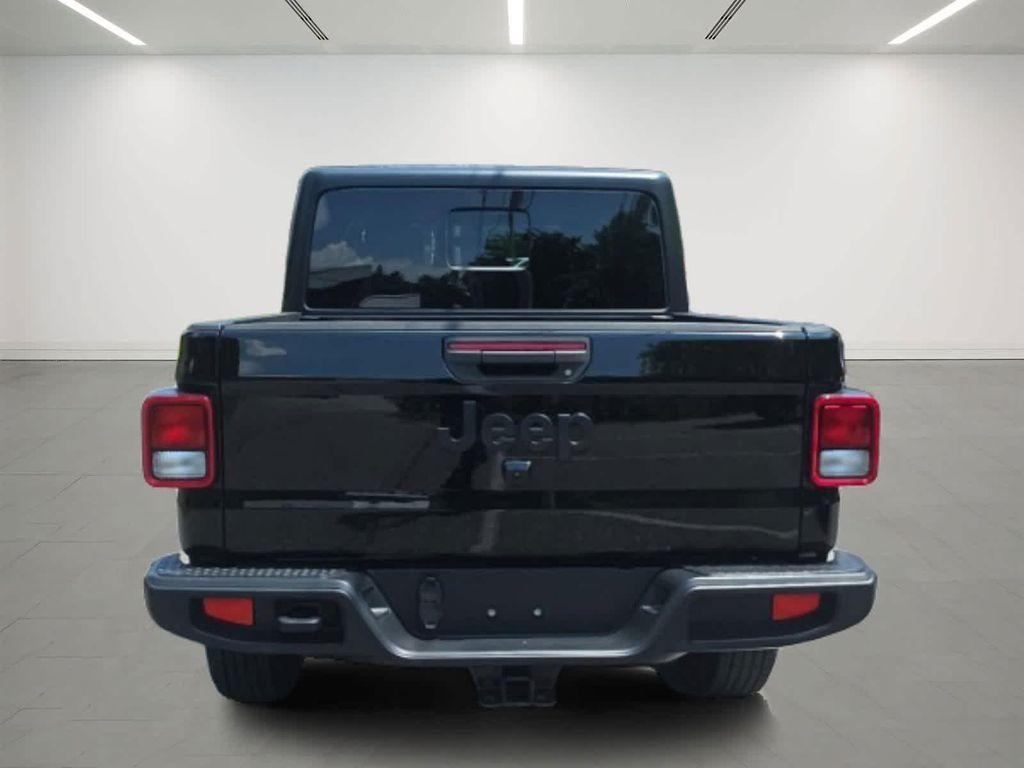 used 2022 Jeep Gladiator car, priced at $34,784