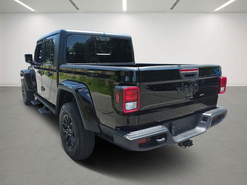 used 2022 Jeep Gladiator car, priced at $34,784