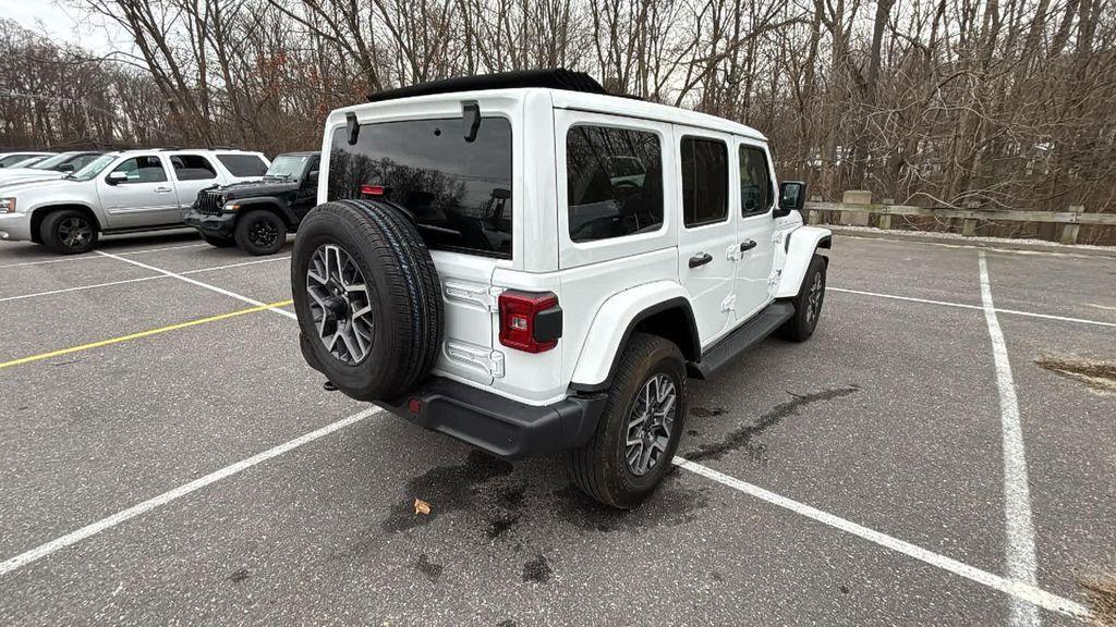 new 2025 Jeep Wrangler car, priced at $57,074