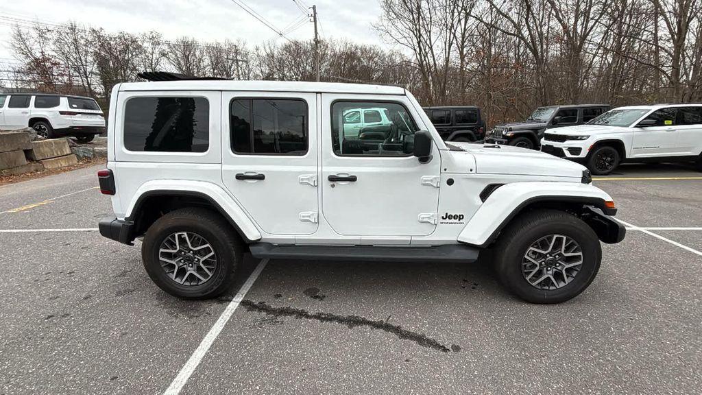new 2025 Jeep Wrangler car, priced at $57,074