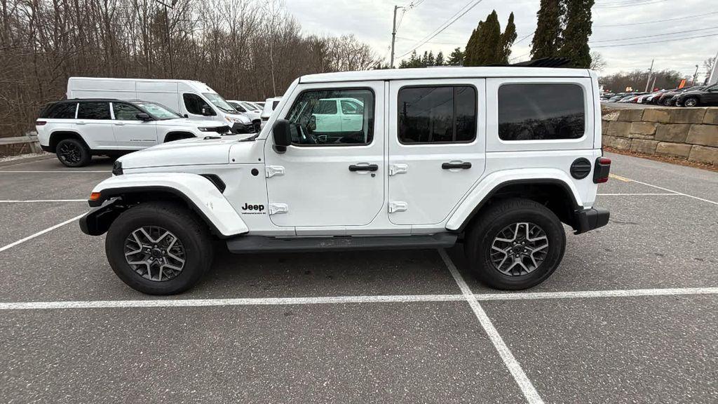 new 2025 Jeep Wrangler car, priced at $57,074
