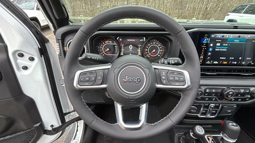new 2025 Jeep Wrangler car, priced at $57,074