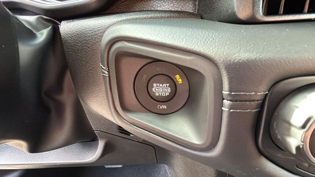 new 2025 Jeep Wrangler car, priced at $66,254