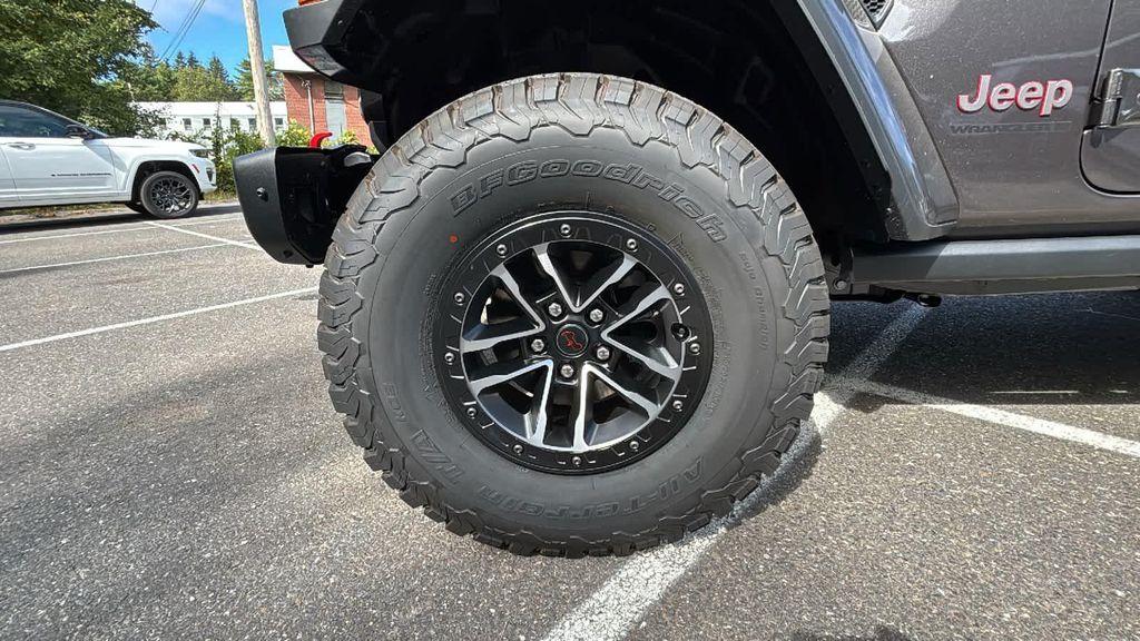 new 2025 Jeep Wrangler car, priced at $66,254