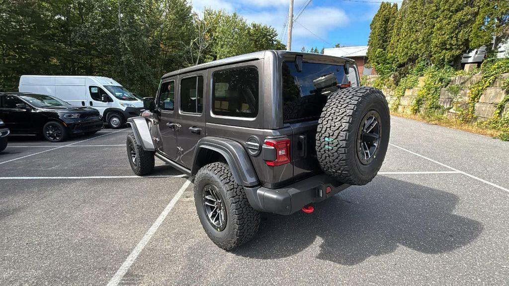 new 2025 Jeep Wrangler car, priced at $66,254