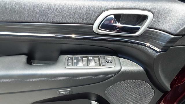 used 2022 Jeep Grand Cherokee car, priced at $34,701