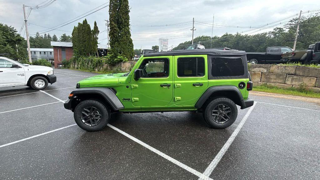 new 2025 Jeep Wrangler car, priced at $46,677
