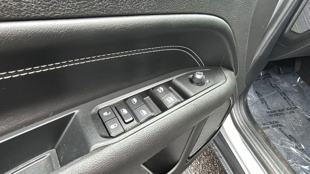 used 2022 Jeep Compass car, priced at $25,988