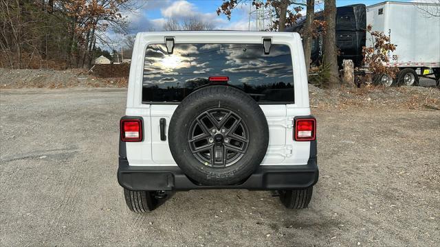 new 2025 Jeep Wrangler car, priced at $47,865