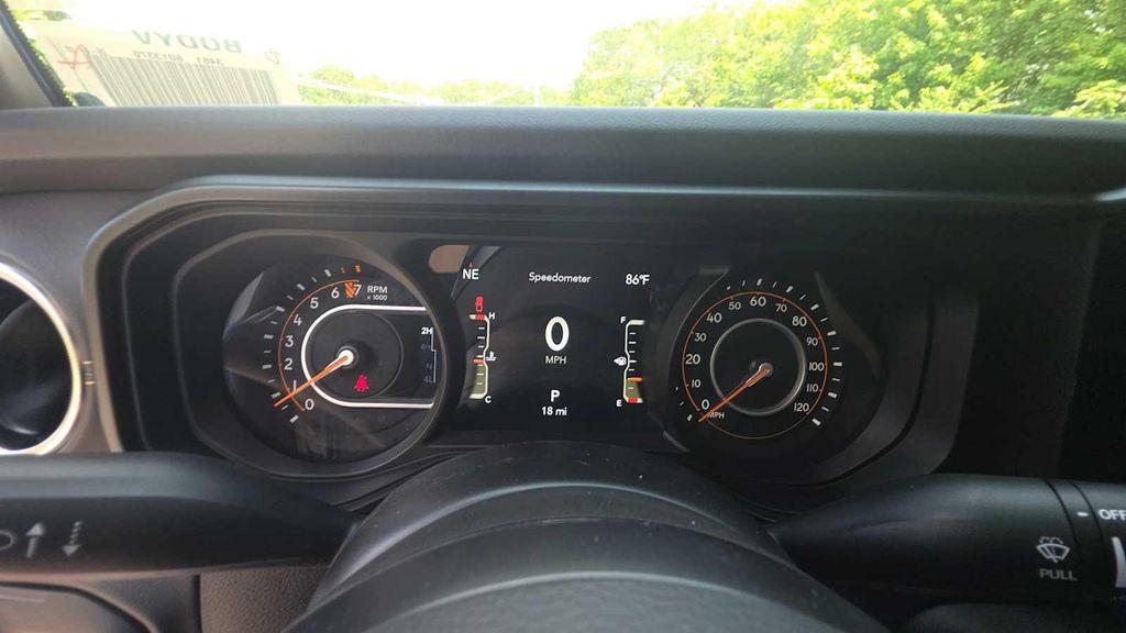 new 2025 Jeep Gladiator car, priced at $51,062