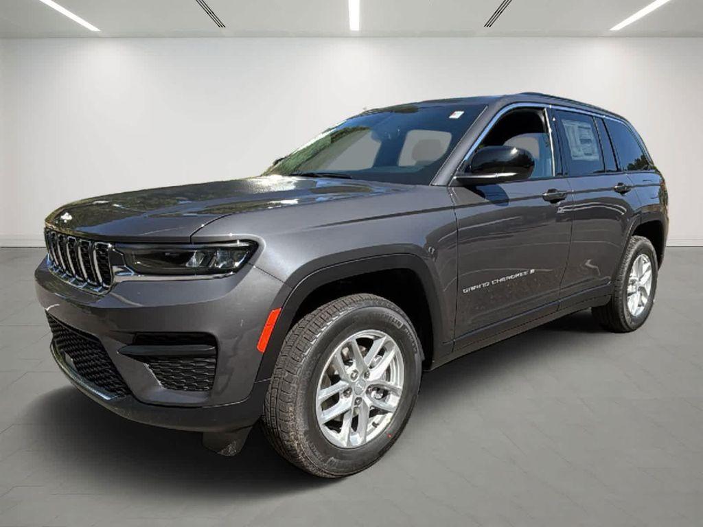 new 2025 Jeep Grand Cherokee car, priced at $41,726