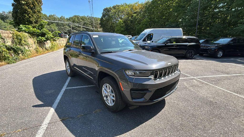 new 2025 Jeep Grand Cherokee car, priced at $41,726