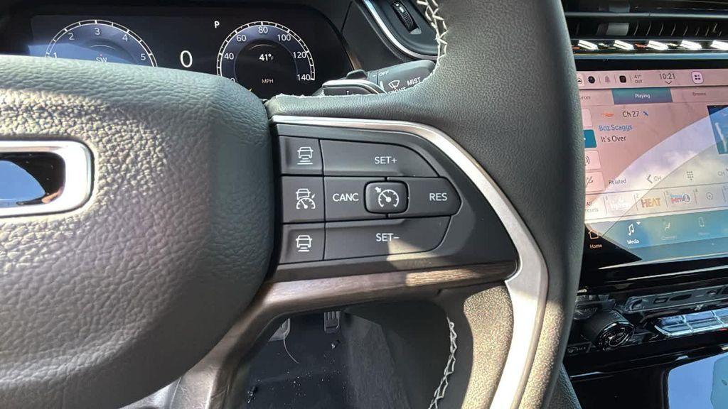 new 2025 Jeep Grand Cherokee car, priced at $51,284