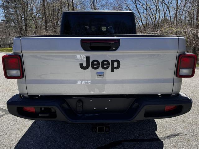 new 2024 Jeep Gladiator car, priced at $46,218