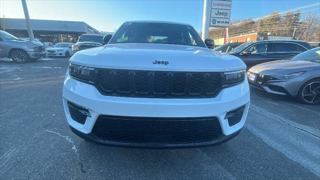 new 2025 Jeep Grand Cherokee car, priced at $49,522