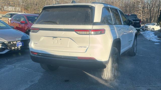 new 2025 Jeep Grand Cherokee car, priced at $49,522